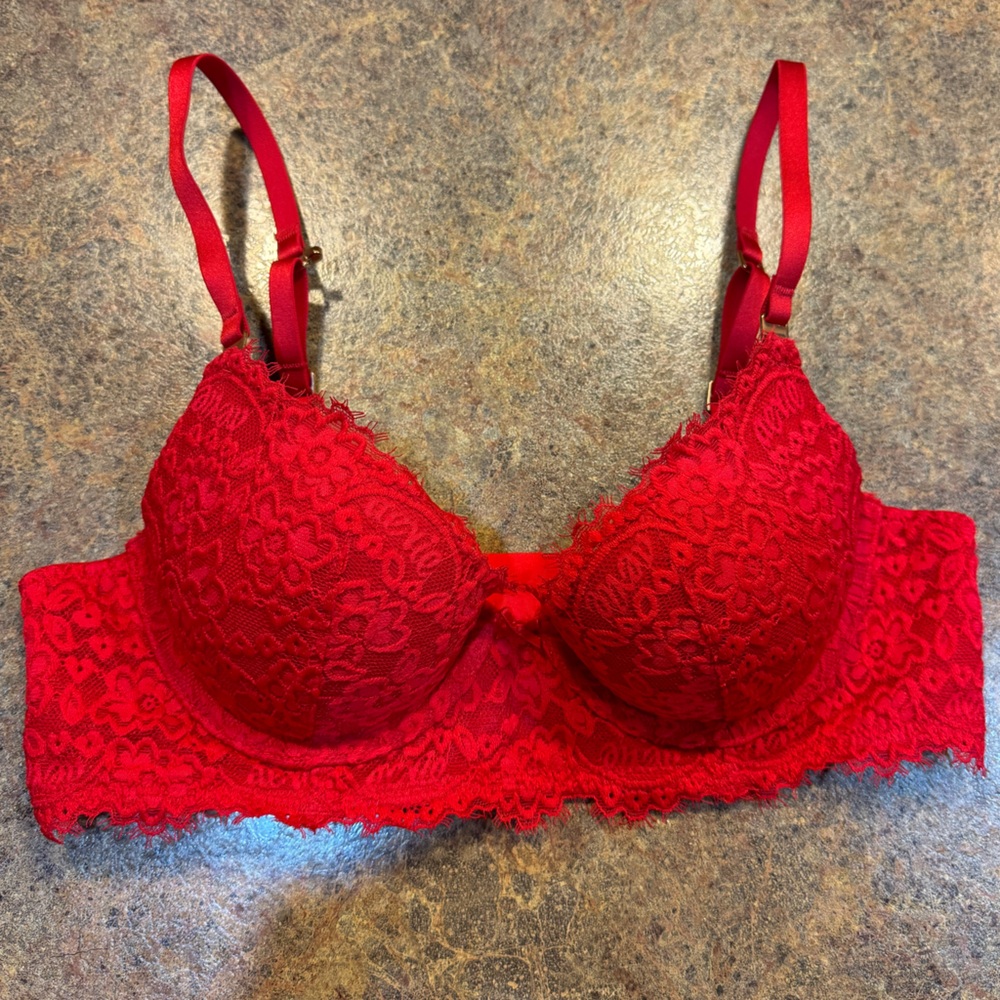 AERIE PLUNGE PUSH UP BRA  34 A